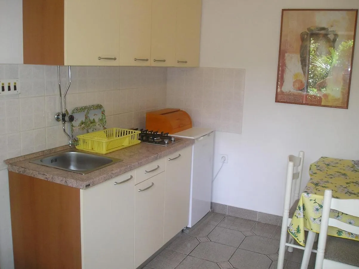 Apartments Ankica Crikvenica 0*,